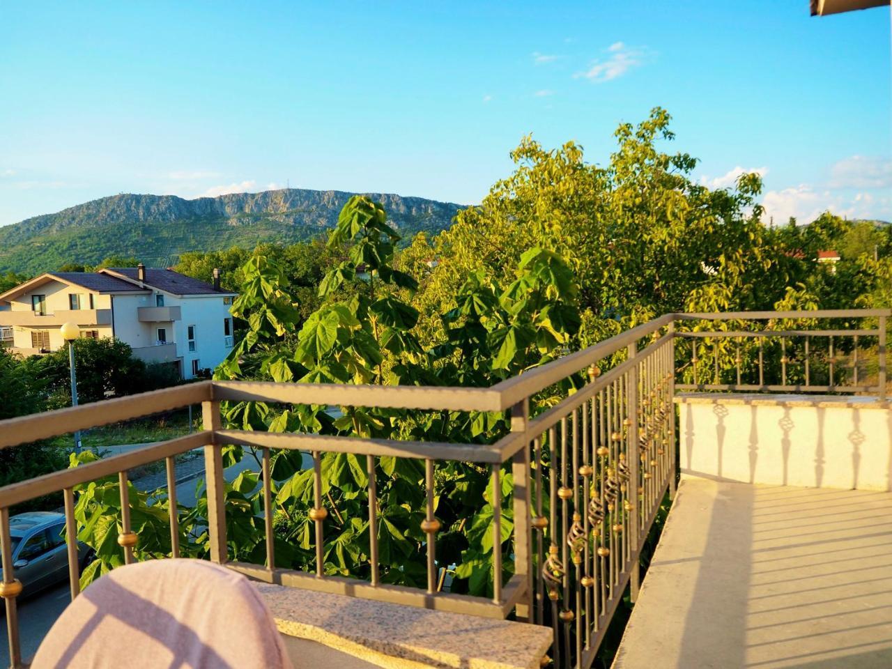 Apartment Ivan-Experience 3 Bedrooms Ljubuški Εξωτερικό φωτογραφία